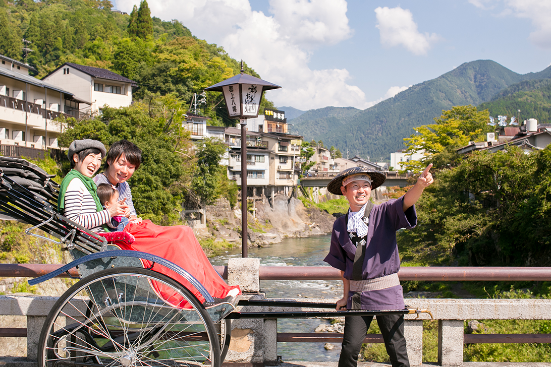 郡上八幡　人力車03